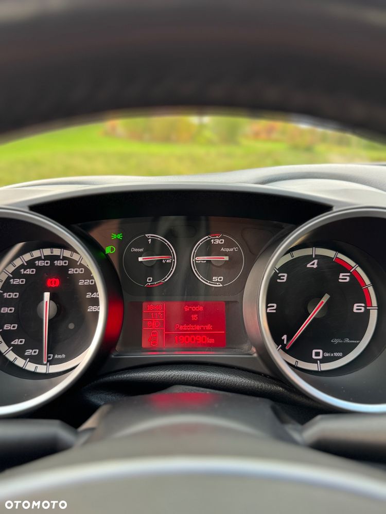 Alfa Romeo Giulietta 2.0 JTDM - 16