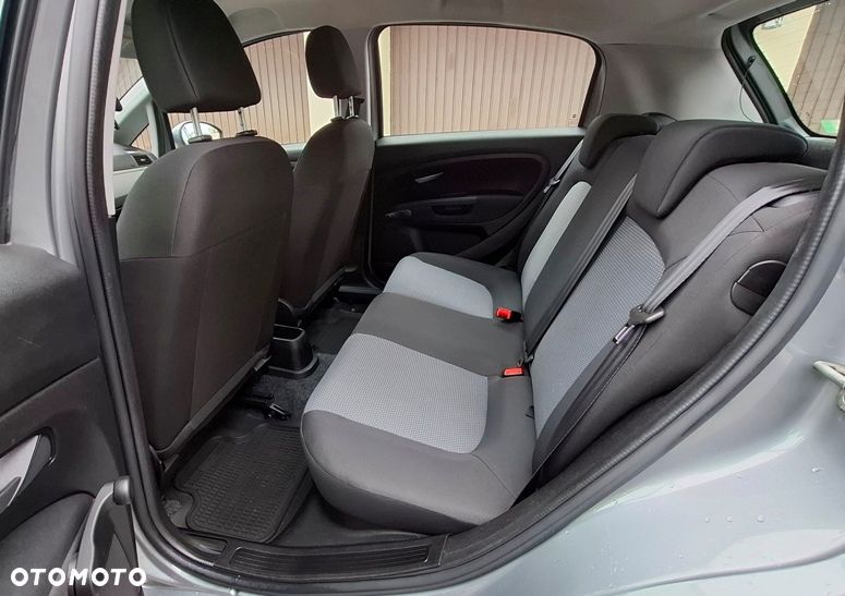 Fiat Grande Punto Actual 1.4 8V Estiva Blue&Me Euro5 - 9