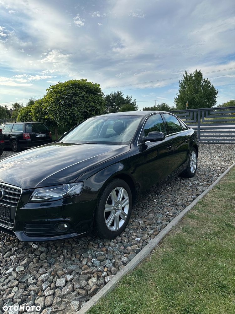 Audi A4 2.0 TFSI quattro S tronic Attraction - 2