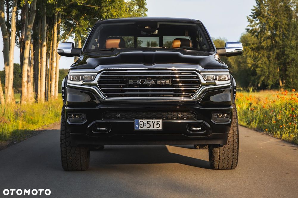RAM 1500 5.7 Crew Cab Longhorn - 8