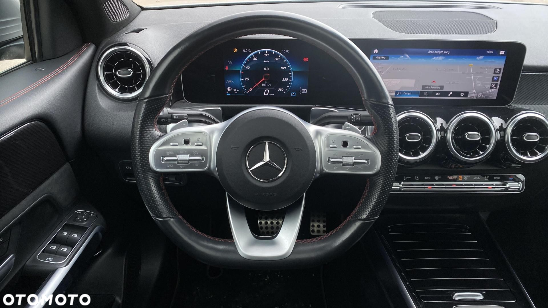 Mercedes-Benz GLB - 25