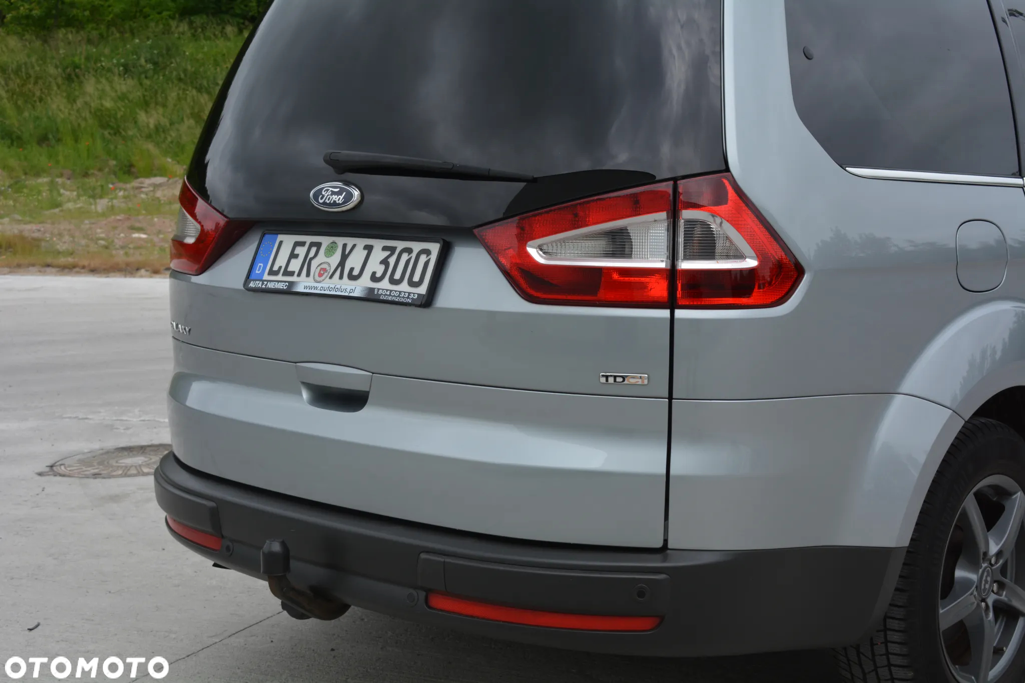Ford Galaxy - 11