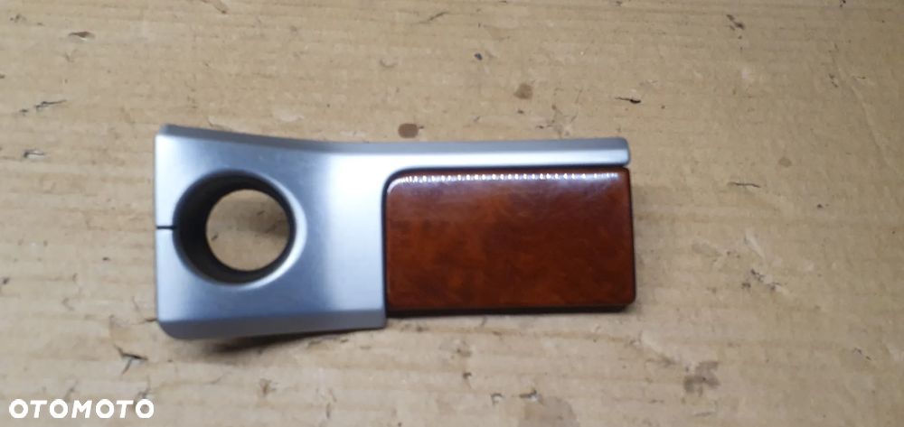 Listwa osłona dekor konsoli VW Touareg 7L6857240 7L6857190J - 1