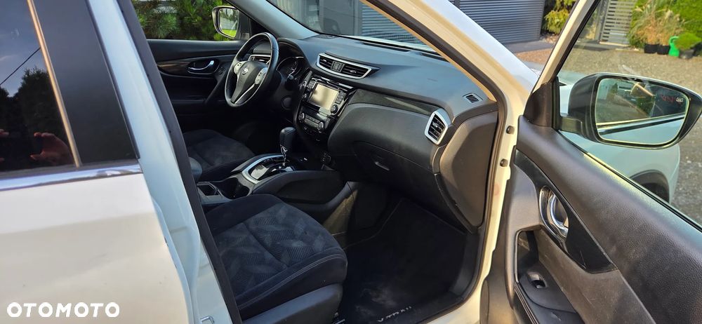 Nissan X-Trail - 8