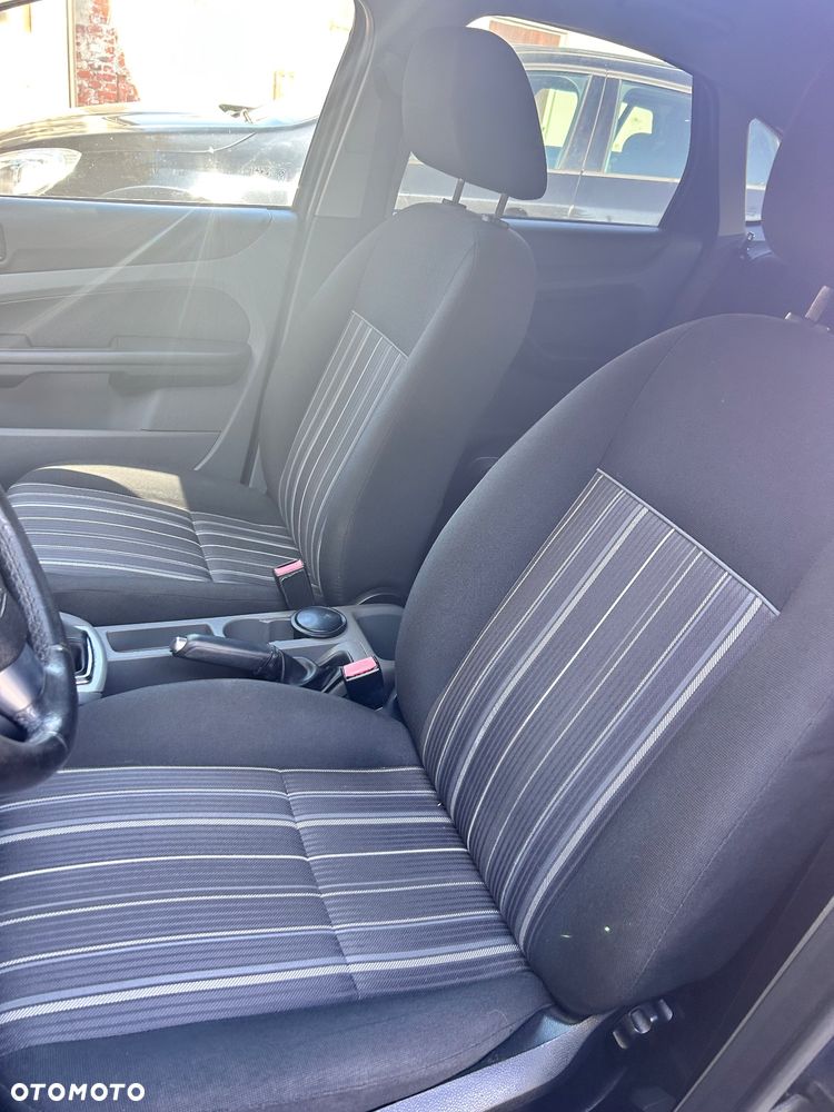 Ford Focus - 14