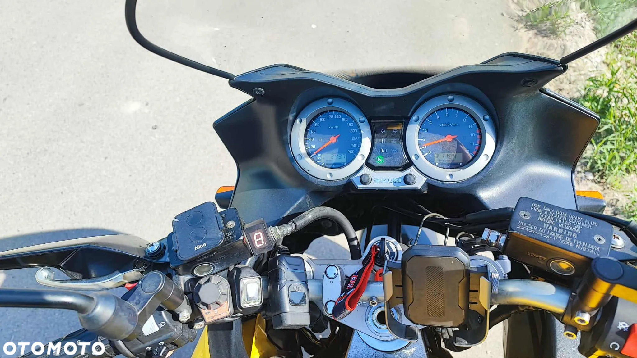 Suzuki DL - 7