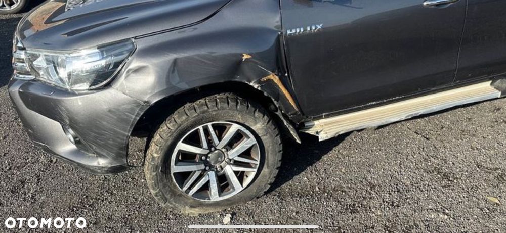 Toyota Hilux 4x4 Double Cab S&S Comfort - 6