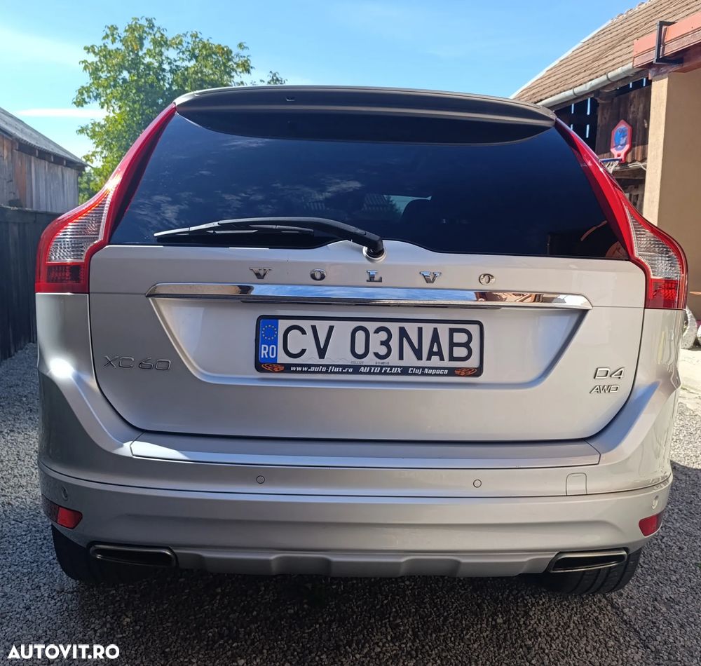 Volvo XC 60 D4AWD Kinetic - 13