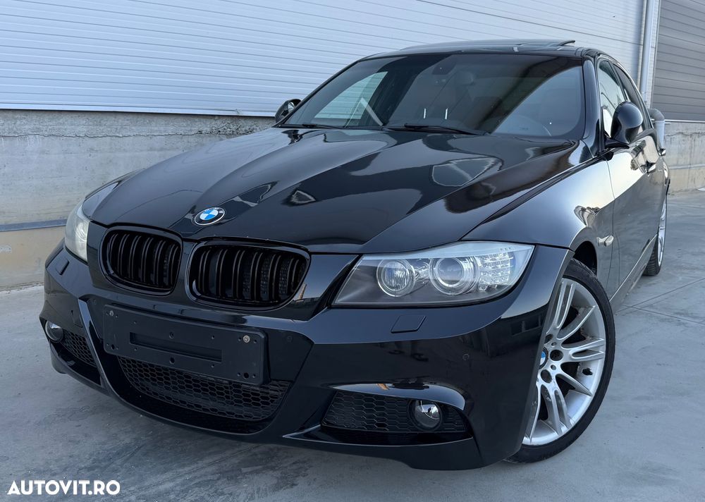 BMW Seria 3 320d Sport Line - 33
