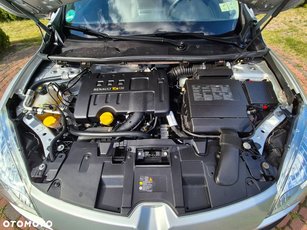 Renault Megane TCe 130 Dynamique - 8