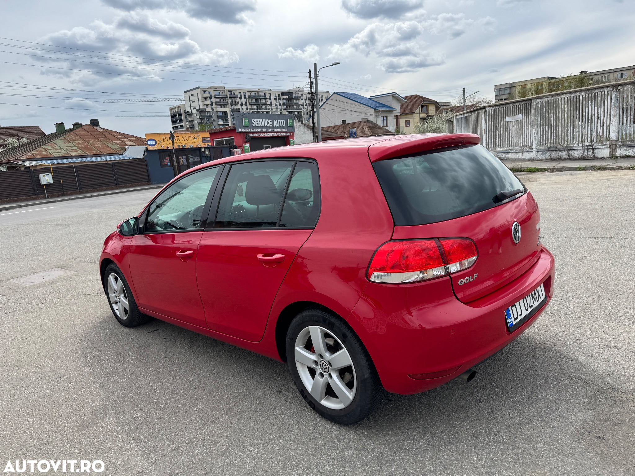 Volkswagen Golf 1.6 TDI DPF 4Motion Comfortline - 4