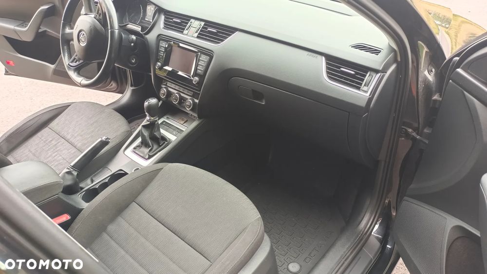 Skoda Octavia 2.0 TDI Elegance - 24