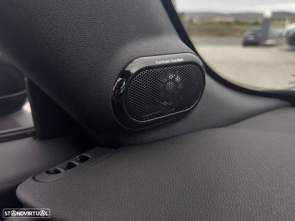 MINI Cabrio Cooper SE - 20