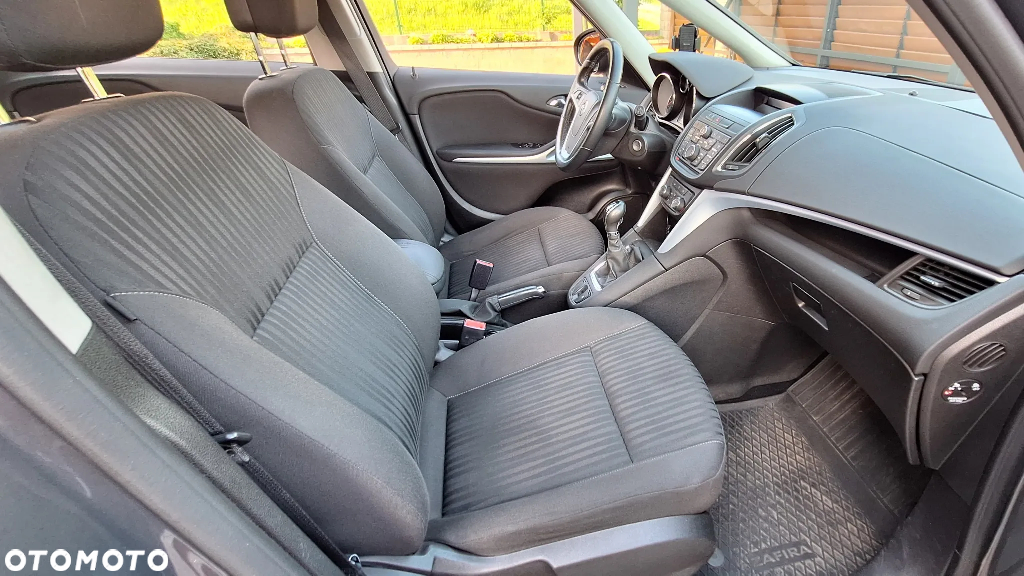 Opel Zafira 1.4 T Enjoy - 14