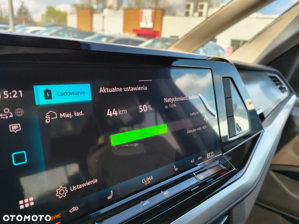 Volkswagen Multivan 1.4 TSI eHybrid PHEV 160kW L2 Edition DSG - 22