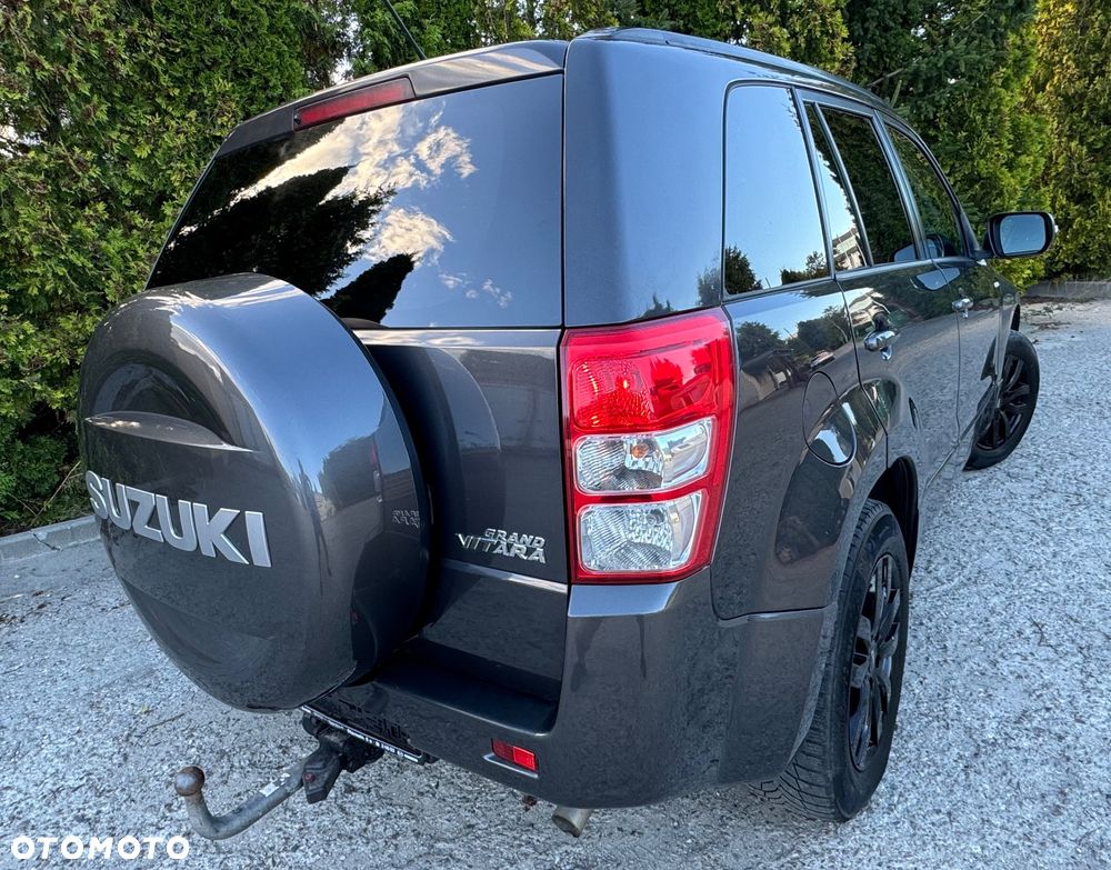 Suzuki Grand Vitara 1.9 DDiS Premium - 12