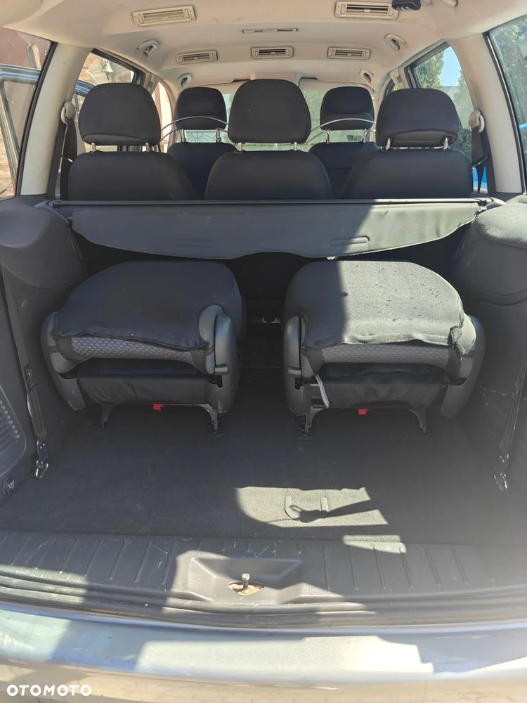 Volkswagen Sharan 1.9 TDI Comfortline - 10