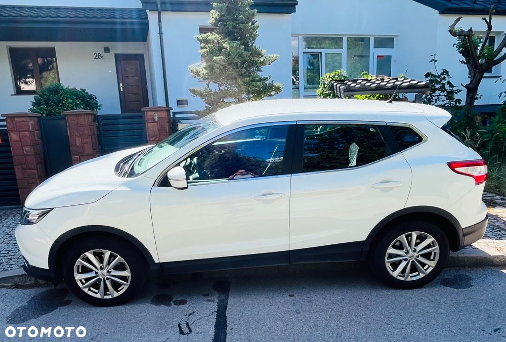 Nissan Qashqai - 1