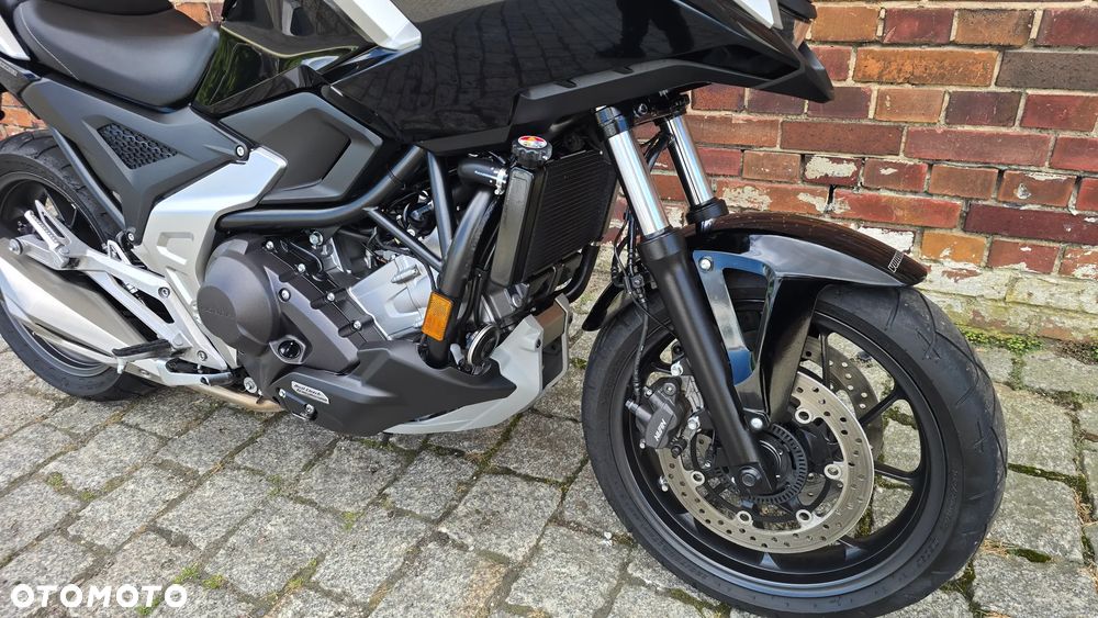Honda NC - 33