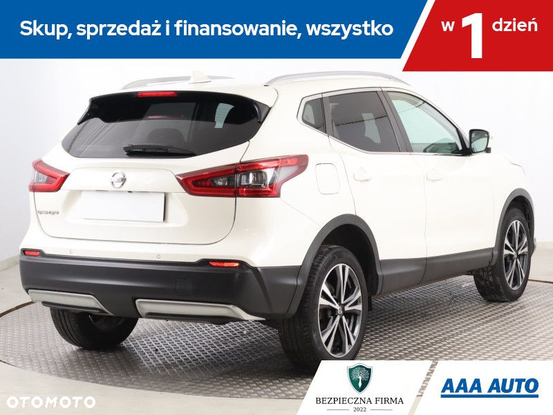 Nissan Qashqai - 6