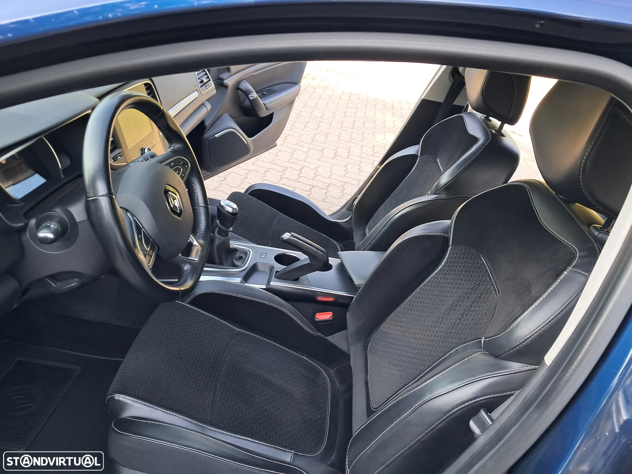 Renault Mégane Sport Tourer 1.5 dCi Intens - 9