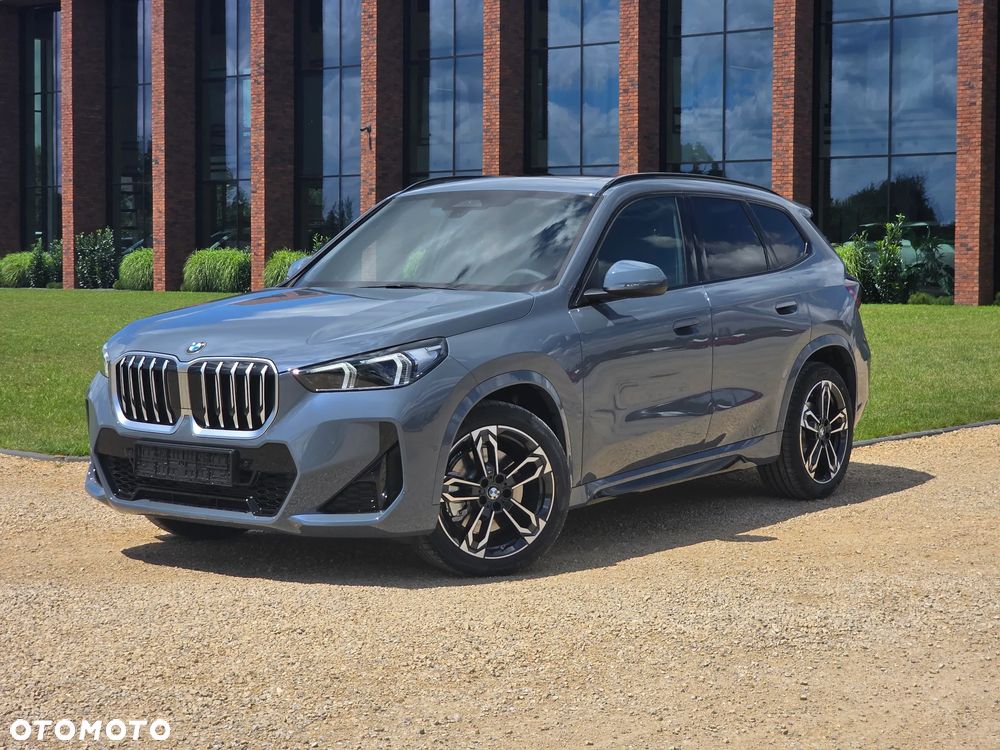 BMW X1 xDrive23i mHEV M Sport sport - 3