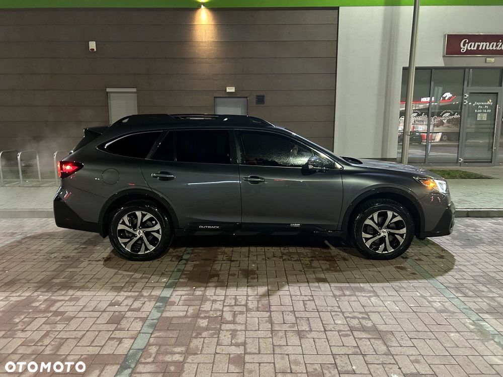 Subaru Outback - 1