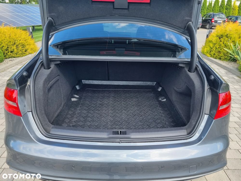 Audi A4 - 13