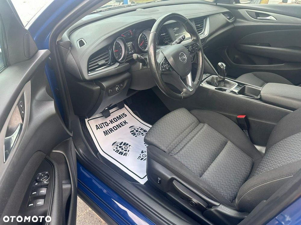 Opel Insignia - 7