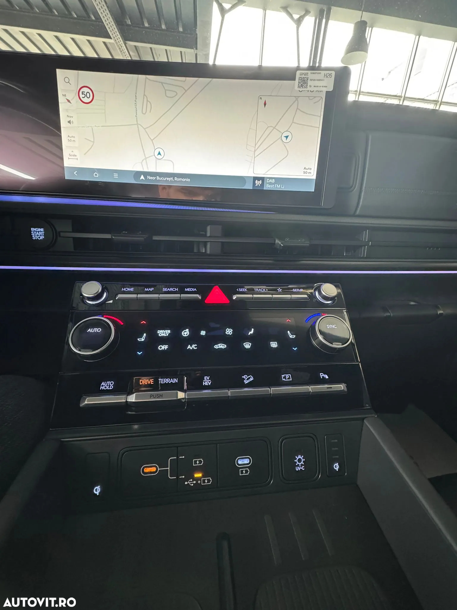 Hyundai Santa Fe 1.6 l 252 CP 4WD 6AT PHEV Calligraphy - 11