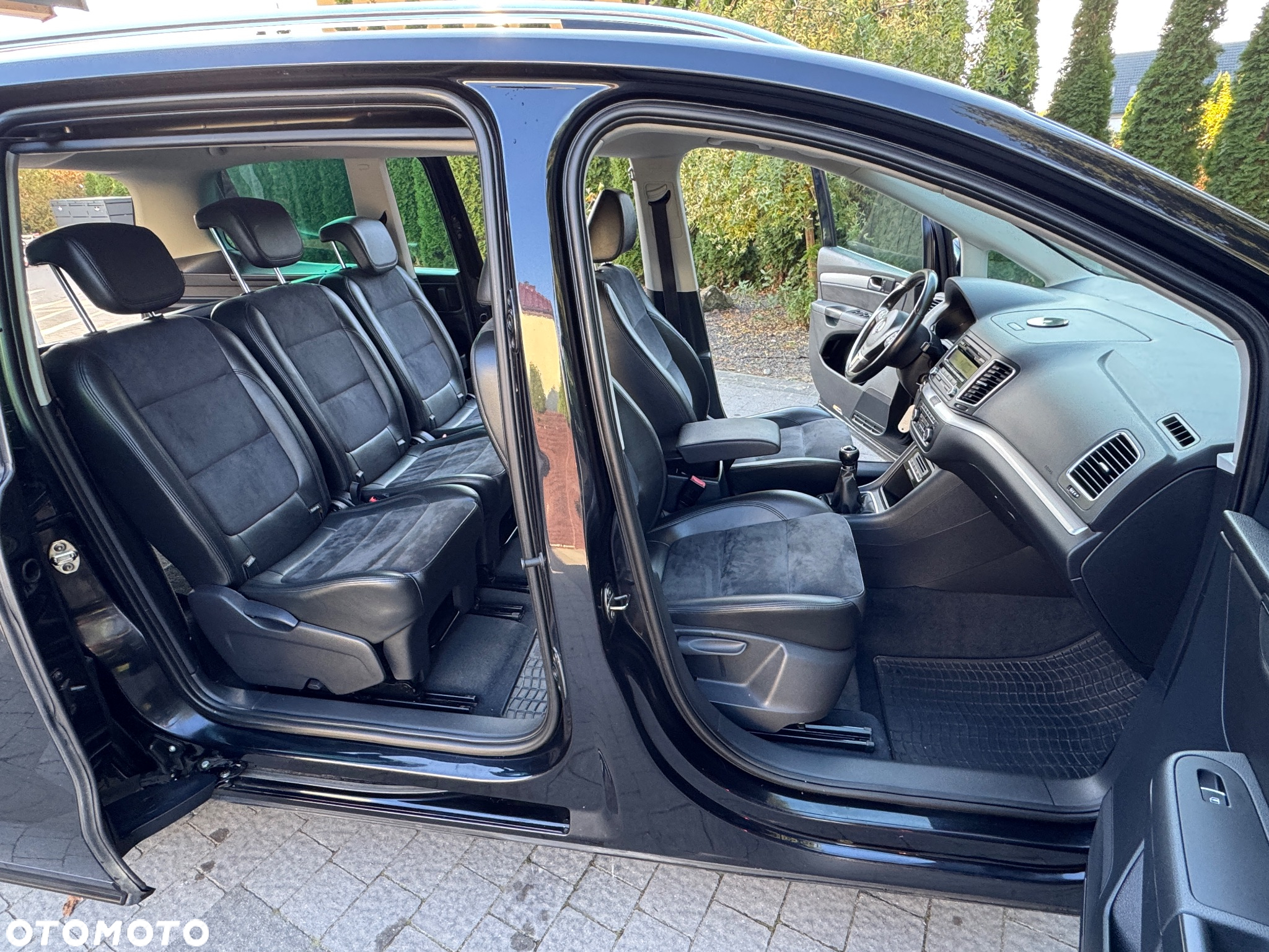 Volkswagen Sharan 2.0 TDI BlueMotion Technology Highline - 14