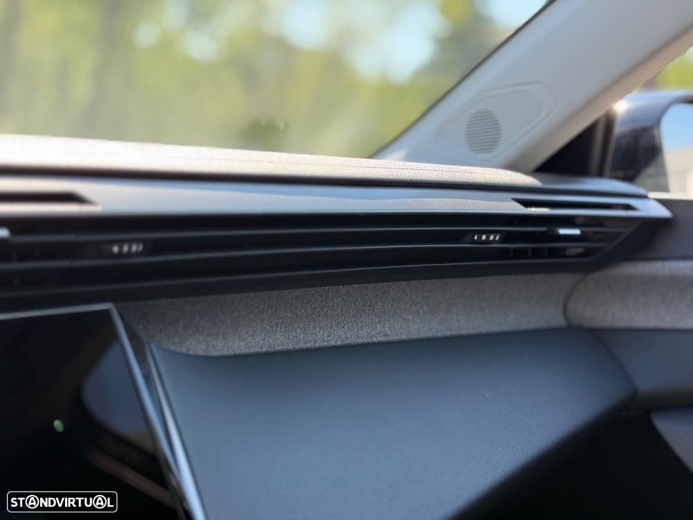 Peugeot 308 SW 180 e-EAT8 GT - 31