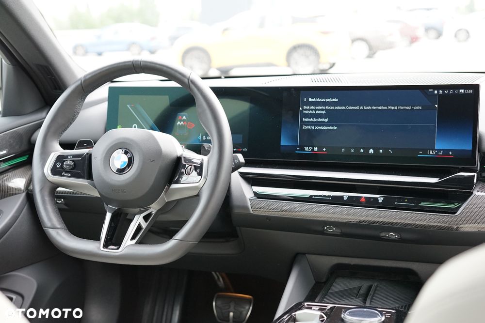 BMW Seria 5 520d xDrive mHEV - 13