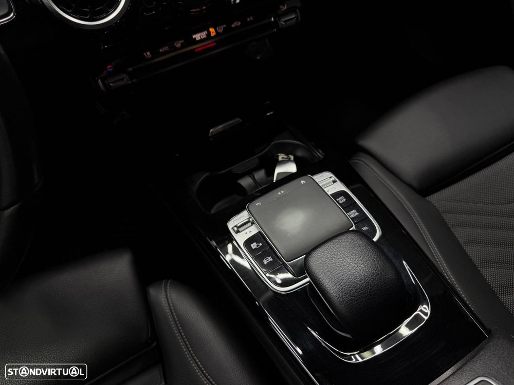 Mercedes-Benz A 180 d Style Aut. - 24