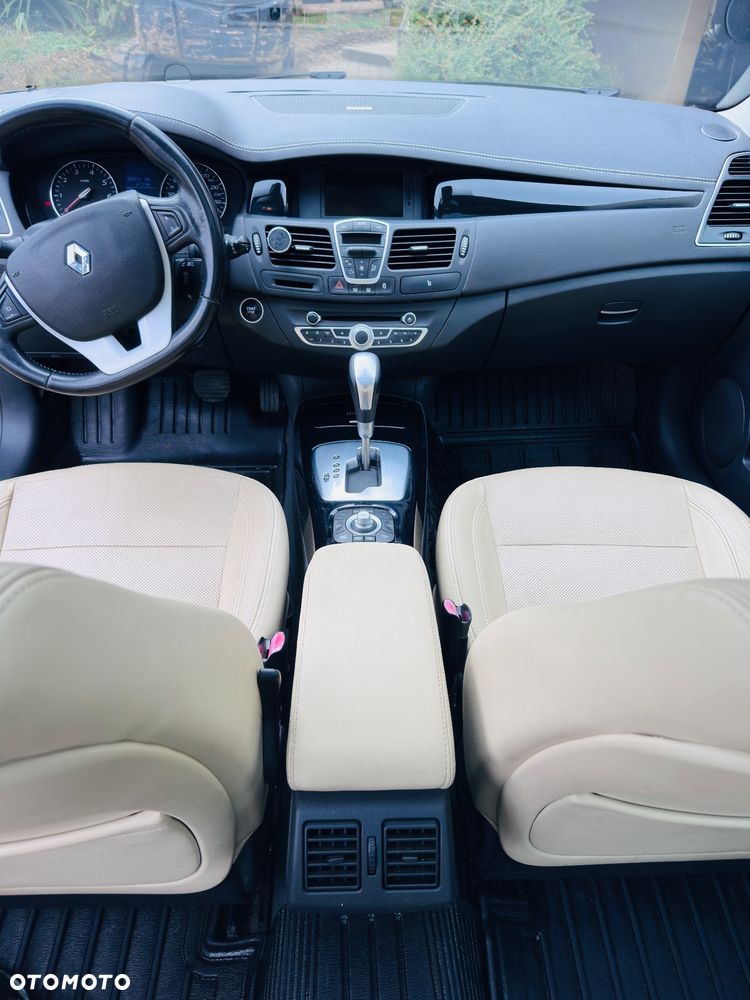 Renault Laguna 2.0 TCe 170 Initiale - 8