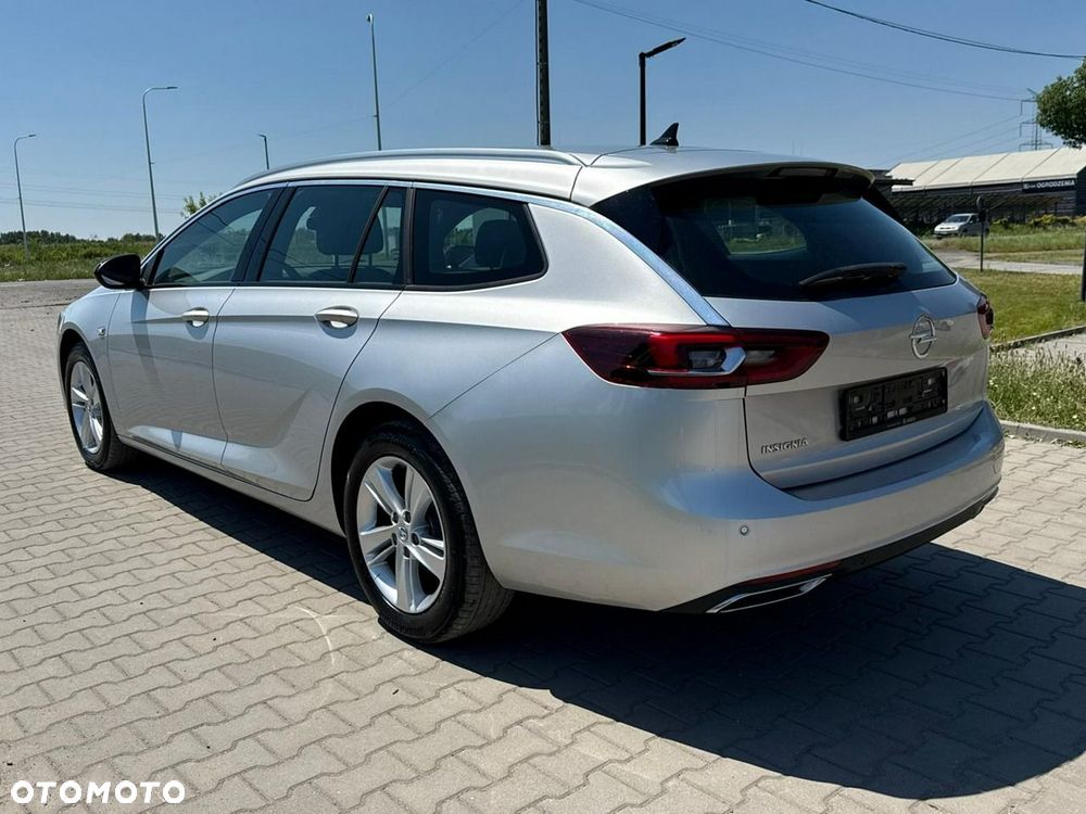 Opel Insignia 2.0 CDTI Ultimate S&S - 4