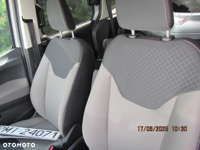 Ford Tourneo Courier - 7