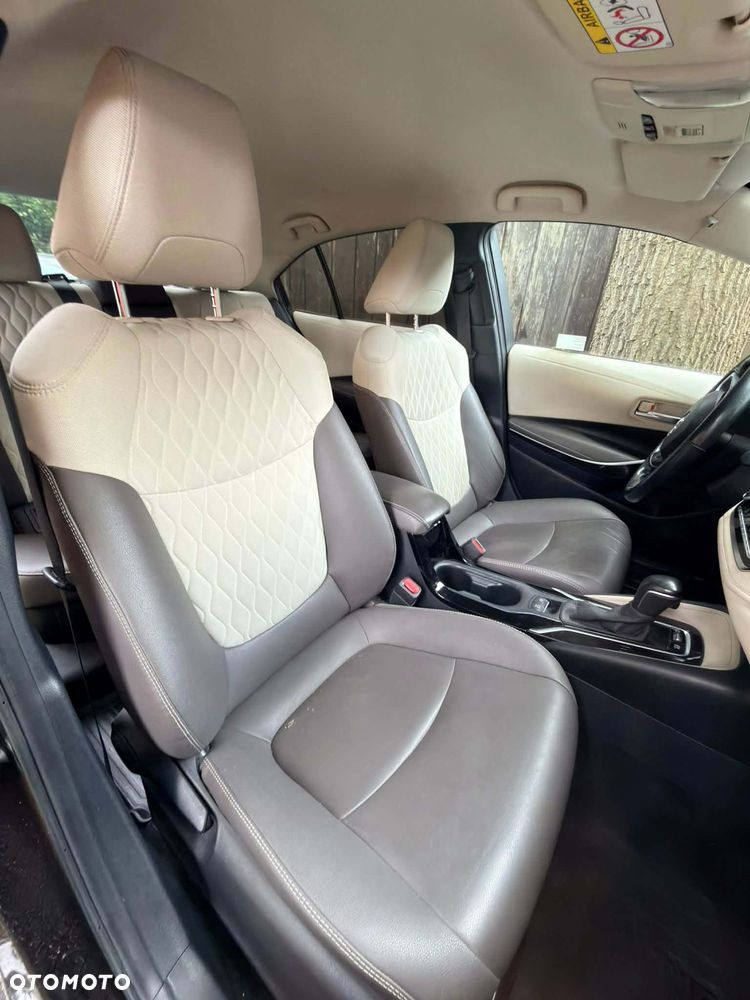 Toyota Corolla 1.8 Hybrid GPF Executive - 9