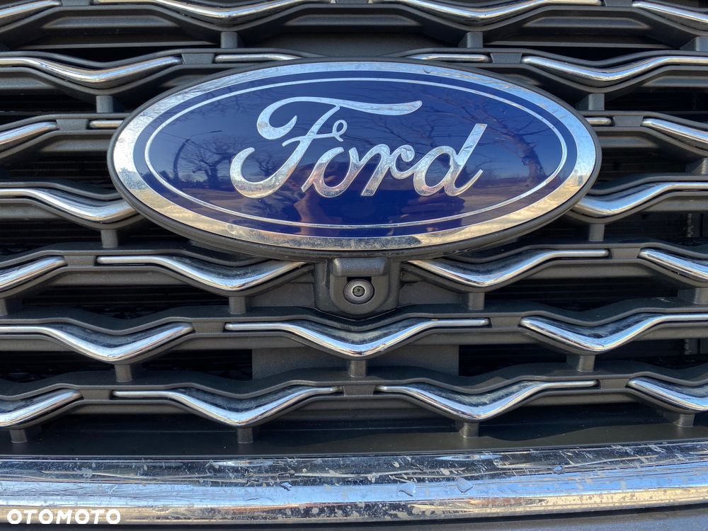 Ford Edge 2.0 EcoBlue Twin-Turbo 4WD Titanium - 22