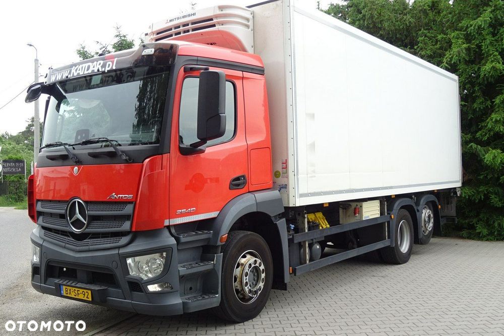 Mercedes-Benz Antos 2540 Sypialna euro 6 chłodni 3 osie podnoszona i skrętna - 19