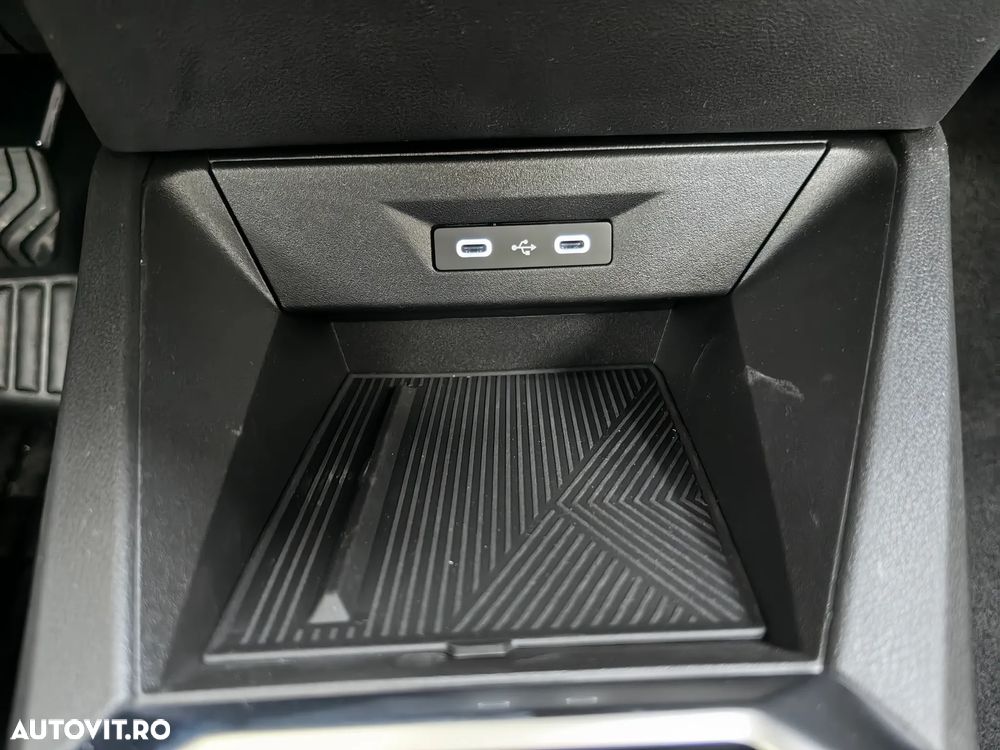 Renault Clio VI Eco-G 120 EDC Techno - 17