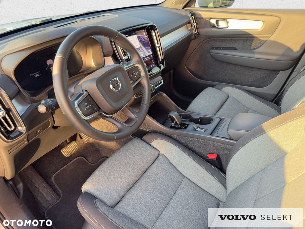 Volvo XC 40 - 22