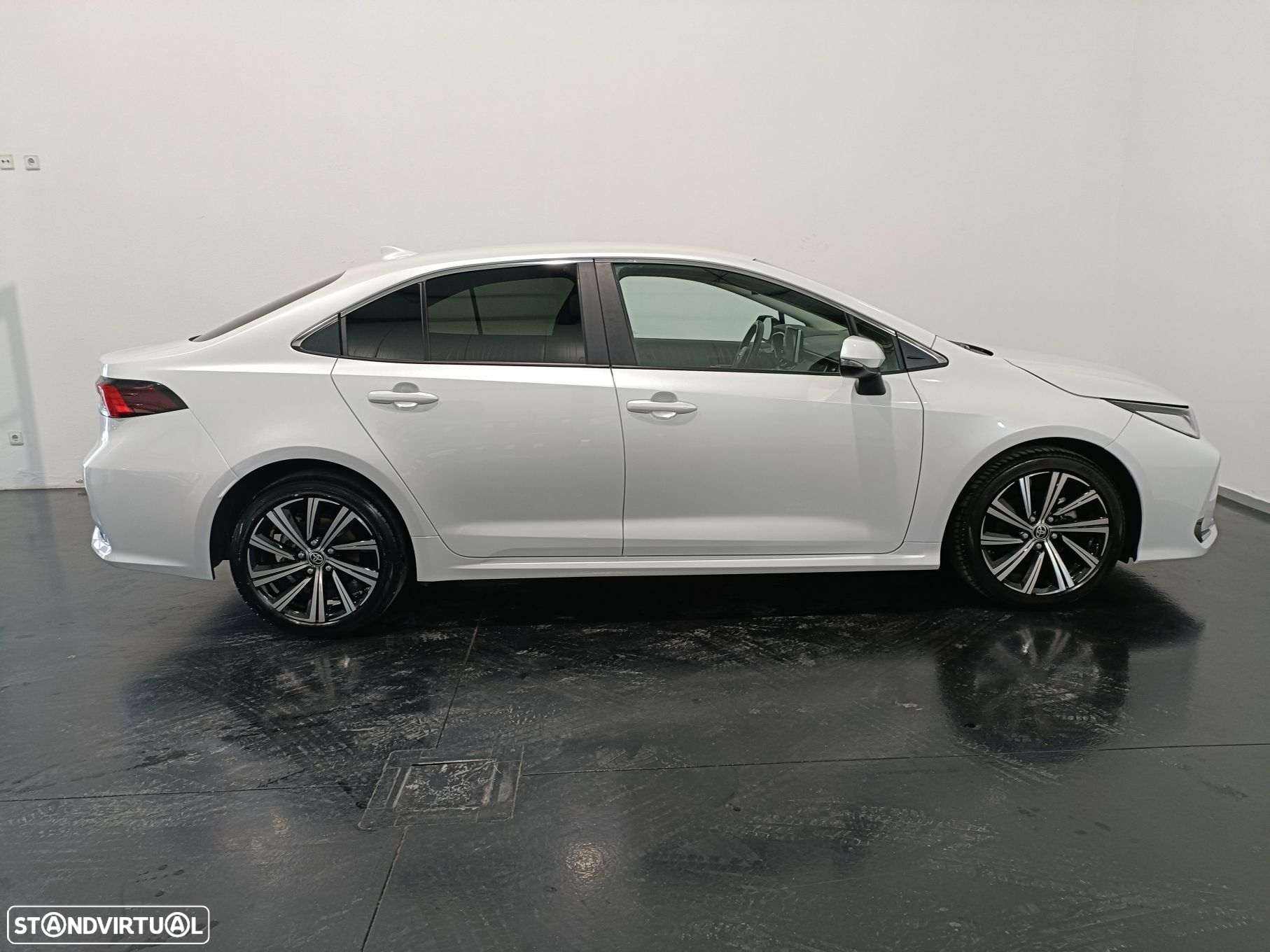 Toyota Corolla - 15