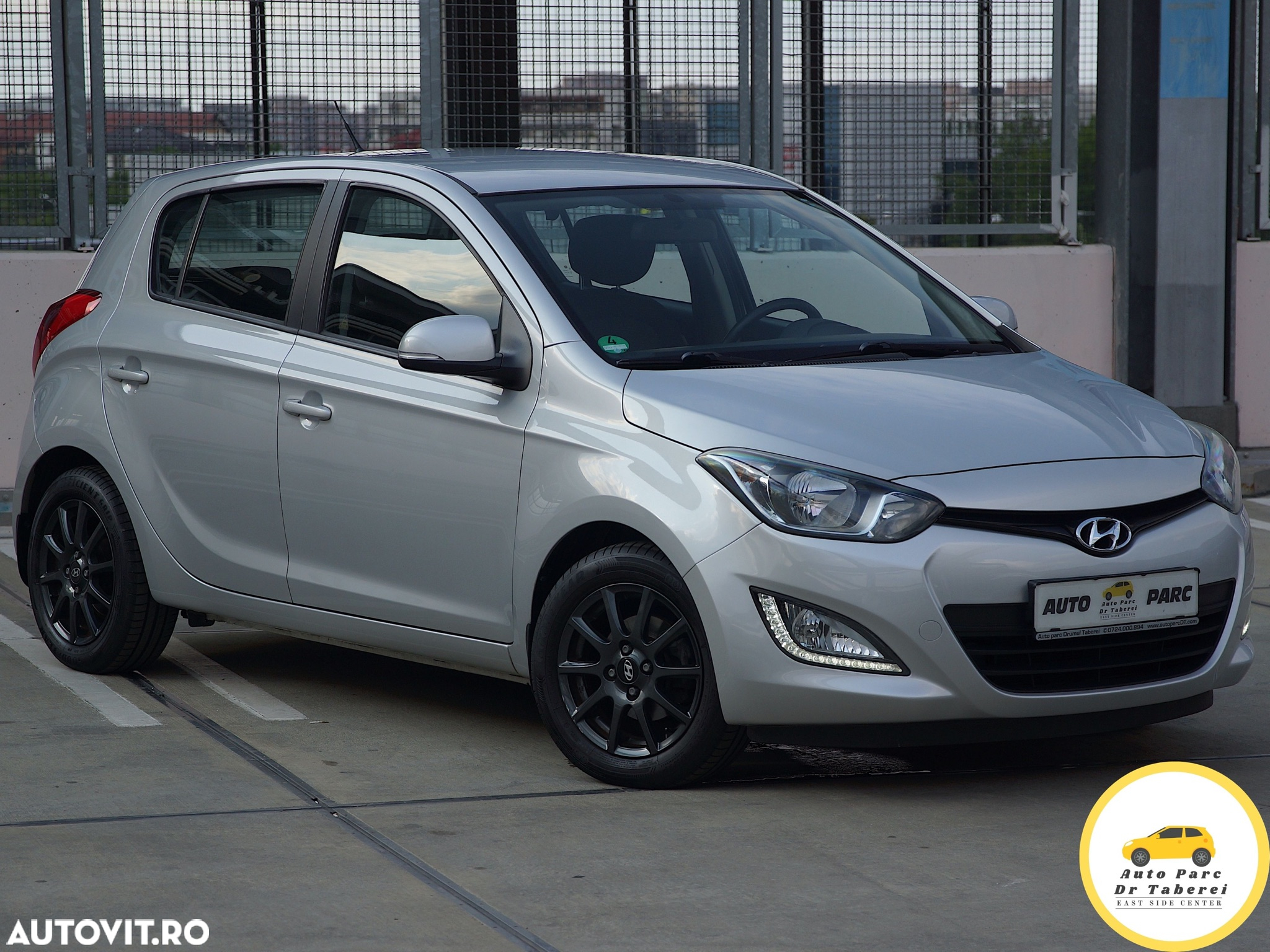 Hyundai i20 1.4 Comfort - 4