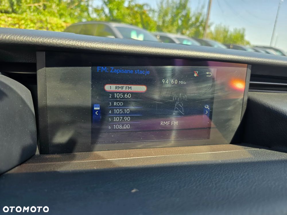 Lexus IS - 28