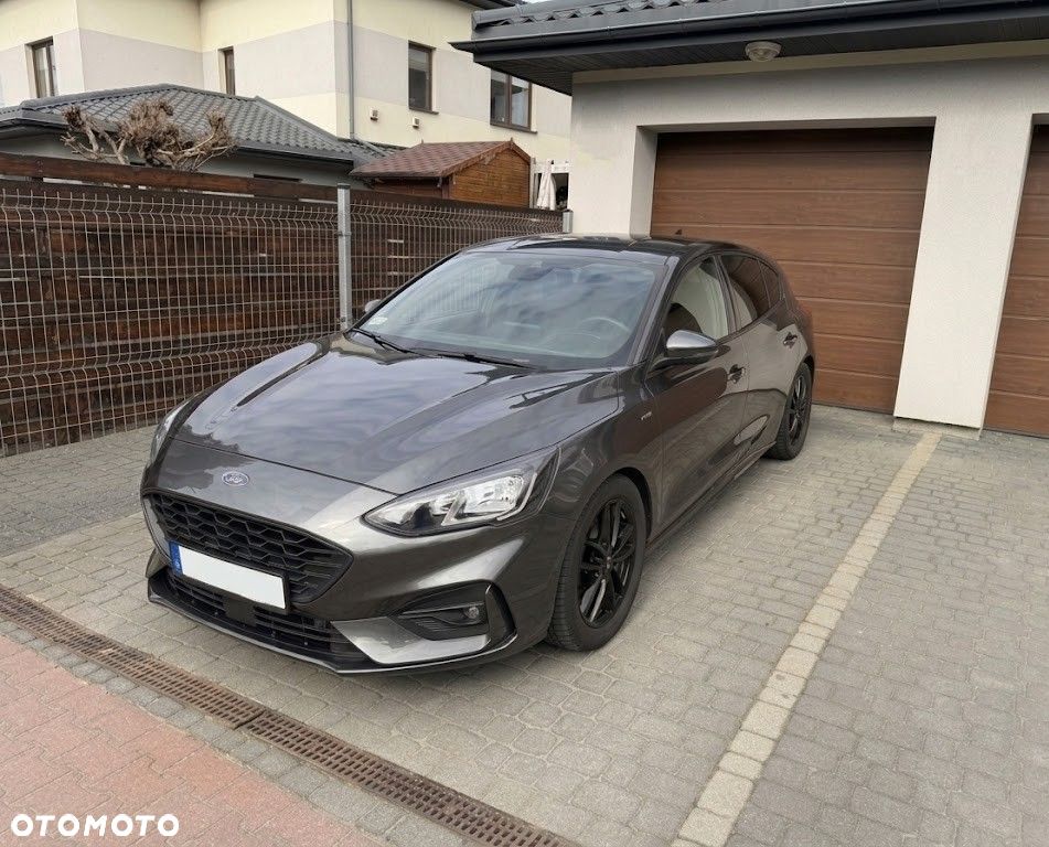 Ford Focus 1.5 EcoBoost ST-Line - 5