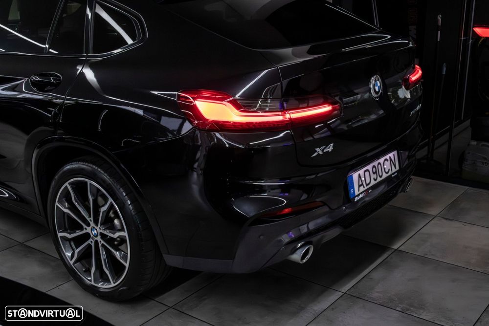 BMW X4 - 10