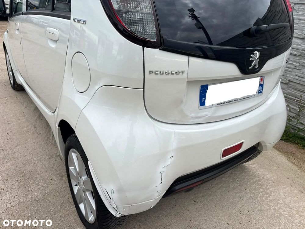 Peugeot iOn Active - 27