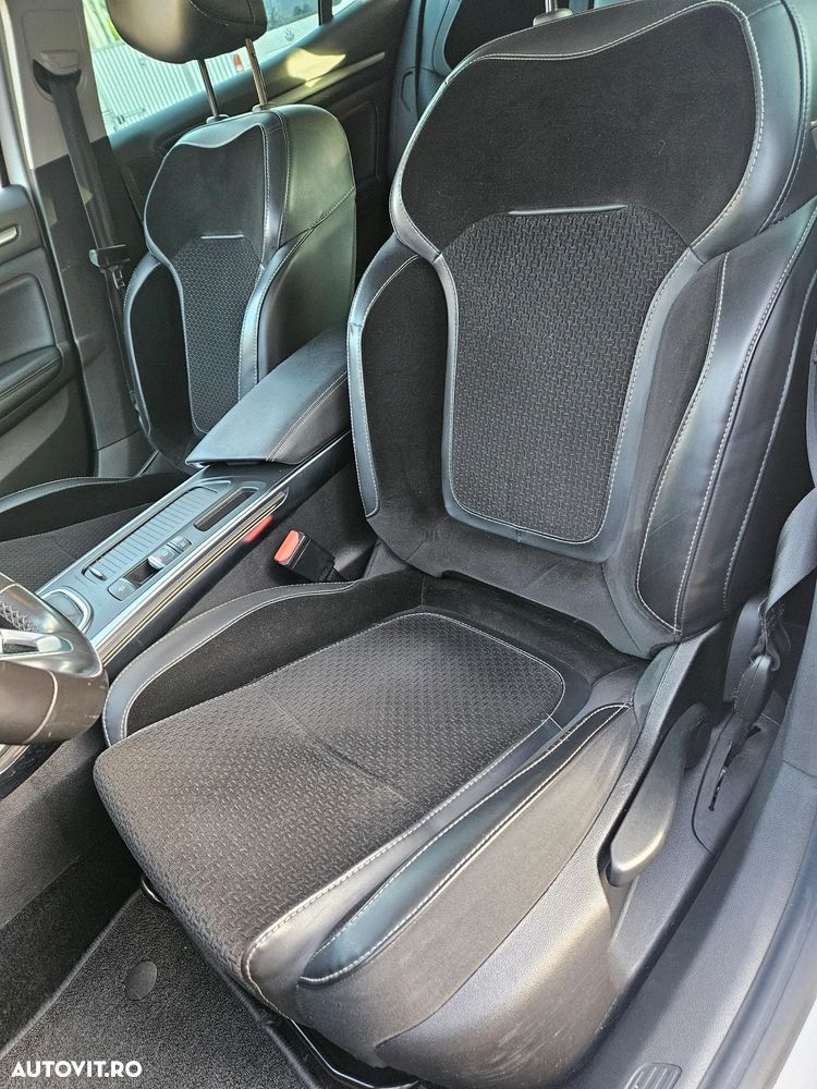 Renault Megane ENERGY dCi 130 BOSE EDITION - 15