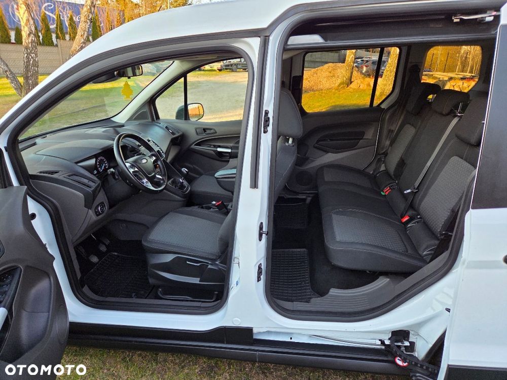 Ford Transit Connect - 10